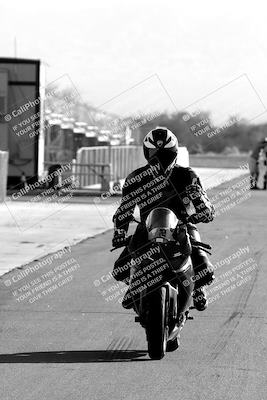 media/May-14-2022-SoCal Trackdays (Sat) [[7b6169074d]]/Around the Pits/